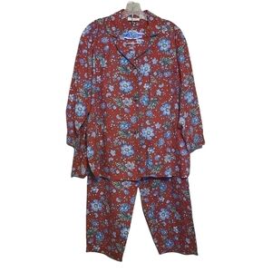 Victoria's Secret | Vintage Seasonal Red and Green Pajama Pants Set (Medium)